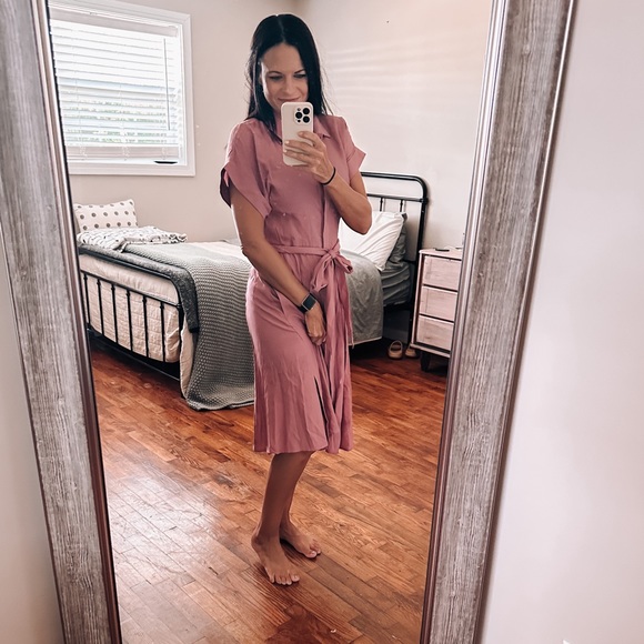 Gal Meets Glam Dresses & Skirts - gal meets glam purple button front t shirt midi dress